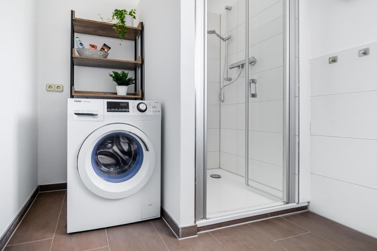 Vivid - Ideal Fuer 4 - Strandnaehe Mit 2 Terrassen - 2 Sz & Wz Varel Extérieur photo